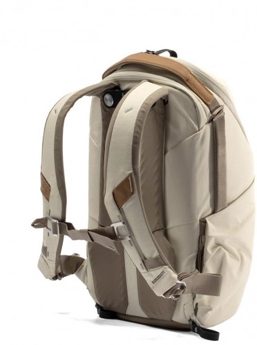 Peak Design Everyday Backpack Zip V2 15L, bone image 2