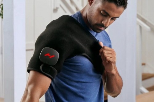 Hyperice Venom 2 right arm vibrating and warming sleeve image 2