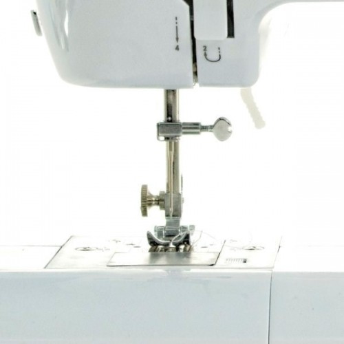 Łucznik Everyday Automatic sewing machine Electromechanical image 2