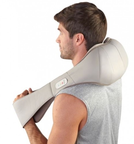 Homedics Quad Action Shiatsu Kneading Neck &amp; Shoulder Massager With Heat NMS-620H image 3