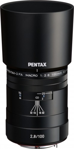HD Pentax D-FA 100mm f/2.8 Macro ED AW lens, black image 3