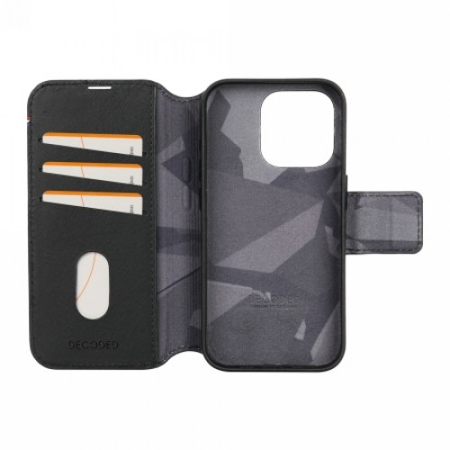 Apple Decoded Detachable Wallet â MagSafe compatible protective leather case for iPhone 15 (black) image 3
