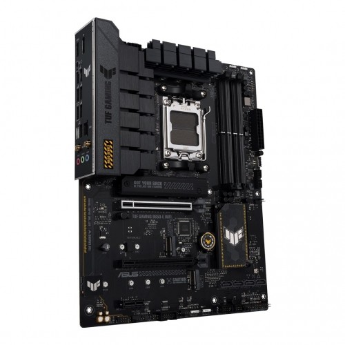 ASUS TUF GAMING B650-E WIFI AMD B650 Socket AM5 ATX image 4