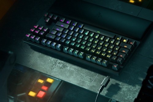 Razer keyboard Huntsman V2 Tenkeyless Purple Switch NO image 5