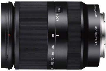 Sony E 18-200mm f/3.5-6.3 OSS objektīvs, melns