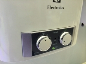 Electrolux EWH 50 Formax