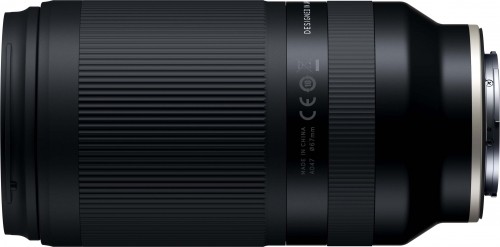 Tamron 70-300mm f/4.5-6.3 Di III RXD lens for Sony image 2