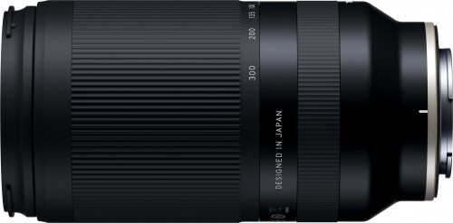 Tamron 70-300mm f/4.5-6.3 Di III RXD lens for Sony image 3