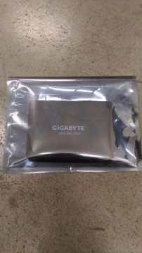Gigabyte  
         
       SALE OUT.  SSD 1T 2.5" SATA 6Gb/s  REFURBISHED WITHOUT ORIGINAL PACKAGING