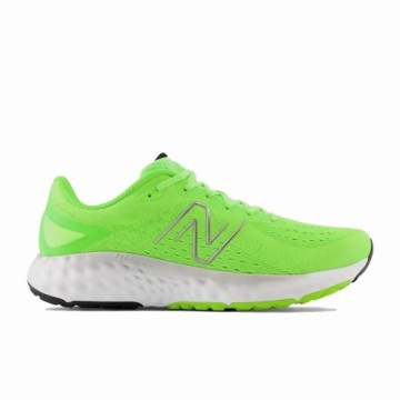 Skriešanas Apavi Pieaugušajiem New Balance Fresh Foam Evoz v2 Vīriešu Laima zaļa