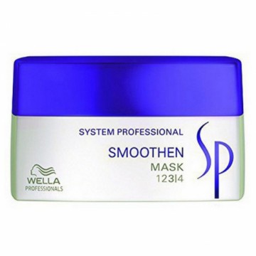 Wella Маска против вьющихся волос Smoothen System Professional (200 ml)