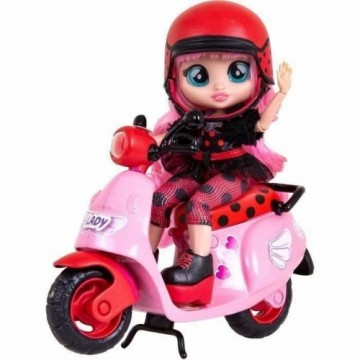Кукла IMC Toys Scooter Lady