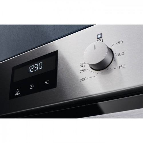 Electrolux EOF3C50TX 72 L 2780 W A Black, Stainless steel image 3