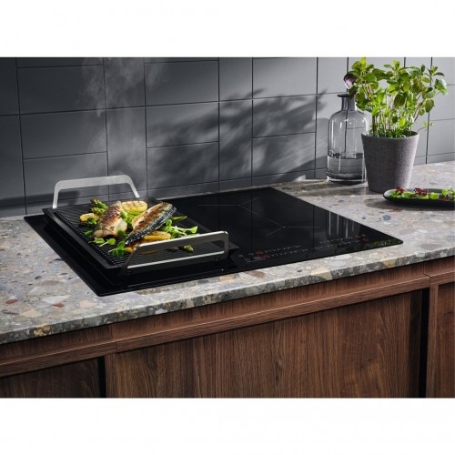 Electrolux EIV654 Black Built-in 60 cm Zone induction hob 4 zone(s) image 4