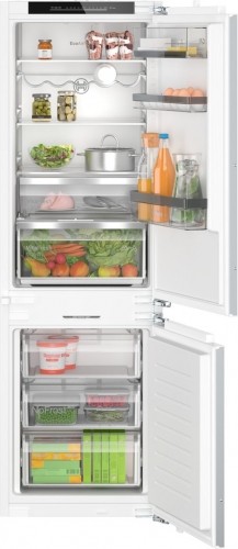 Bosch KIN86ADD0 fridge-freezer Freestanding 260 L D White image 1
