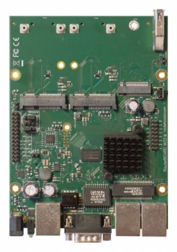 MikroTik RBM33G | Maršrutētājs | 3x RJ45 1000Mb|s, 2x miniPCI-e, 1x USB, 1x microSD, 1x M.2