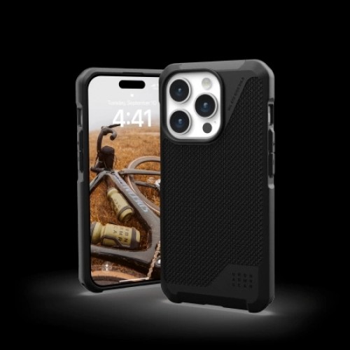 UAG Metropolis LT MagSafe case for iPhone 15 Pro - black kevlar image 2
