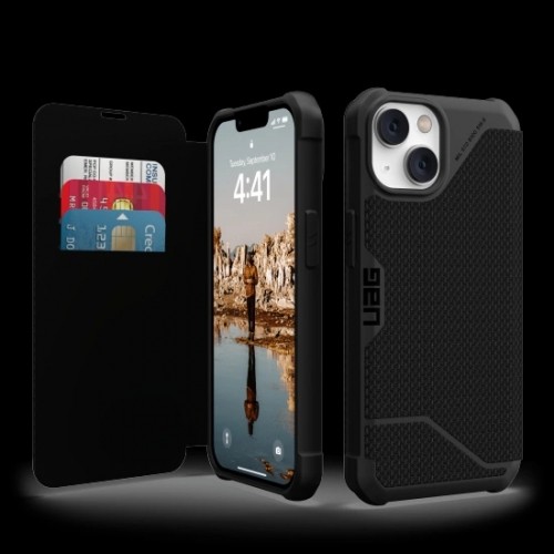 UAG Metropolis - protective case with flap for iPhone 14 Plus (kevlar-black) image 2