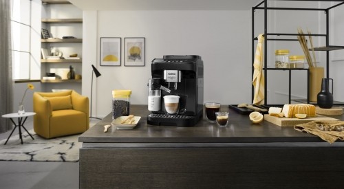 Delonghi De’Longhi Magnifica Evo Fully-auto Espresso machine 1.8 L image 5