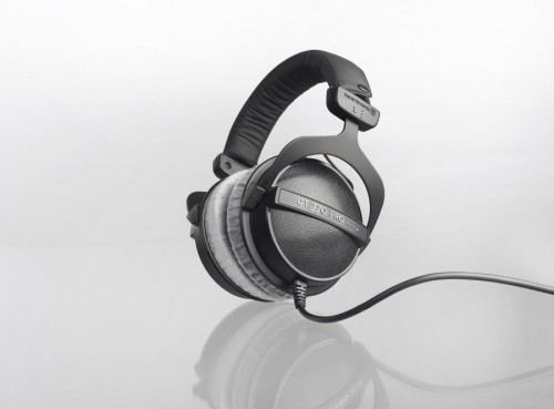 Beyerdynamic DT 770 PRO Headphones Wired Head-band Music Black image 2