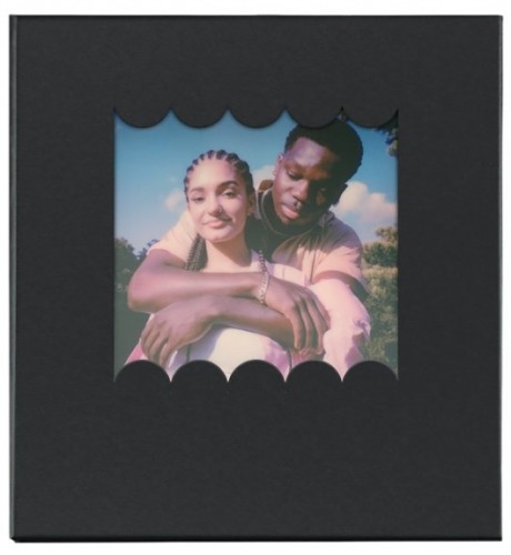 Polaroid album Scalloped Small, black image 2