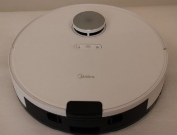Midea   SALE OUT.  M9 Robot Vacuum Cleaner, White | M9 | Robot Vacuum Cleaner | Wet&Dry | Operating time (max) 180 min | Lithium Ion | 5200 mAh | Dust capacity 0.25 L | 4000 Pa | White | UNPACKED, USED, DIRTY, SMOLL  SCRATCHED  ROBOT ON  FRONT, MISSING MA